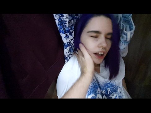 ❤️ Nahita ny rahavaviko tao amin'ny efi-tranonao ary nanampy azy hisotro Super vetaveta amin'ny mg.pornoreino-com.ru ❌️
